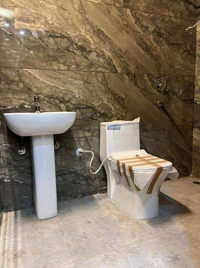 Bathroom Designs by Contractor Arun Prasad, Delhi | Kolo