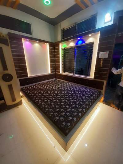Bedroom, Furniture, Lighting Designs by Contractor aaliya farnichar, Dhar | Kolo