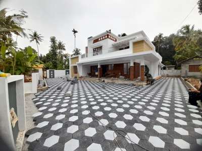 Exterior, Flooring Designs by Civil Engineer sajad  salim, Thiruvananthapuram | Kolo