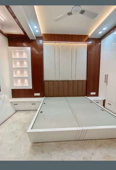 Furniture, Bedroom, Storage, Wall, Ceiling Designs by Carpenter maurya jii, Delhi | Kolo