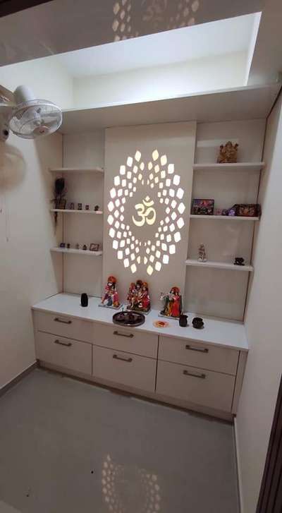 Prayer Room, Storage, Lighting Designs by Contractor Dharmendra  Singh, Gurugram | Kolo