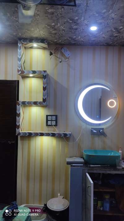 Lighting, Bathroom Designs by Carpenter Neeraj Sharma, Delhi | Kolo