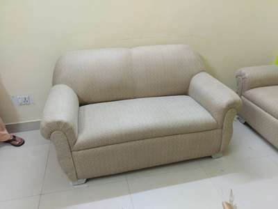 Sofa repair krne waale chaiye apko to contact karein | Kolo