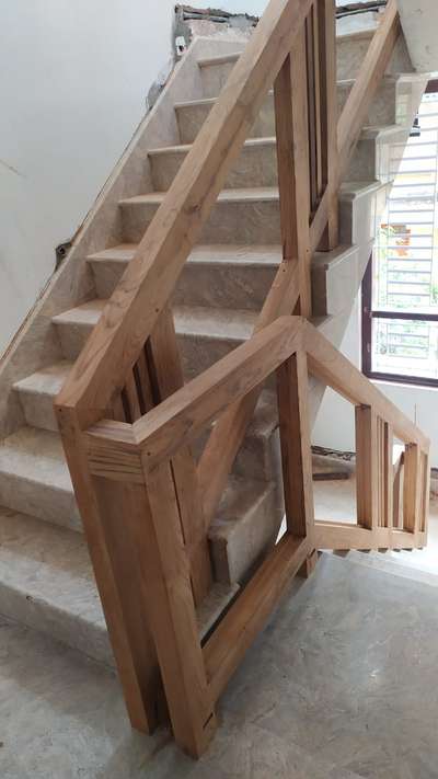 Staircase Designs by Carpenter Ranjith Ck, Kannur | Kolo