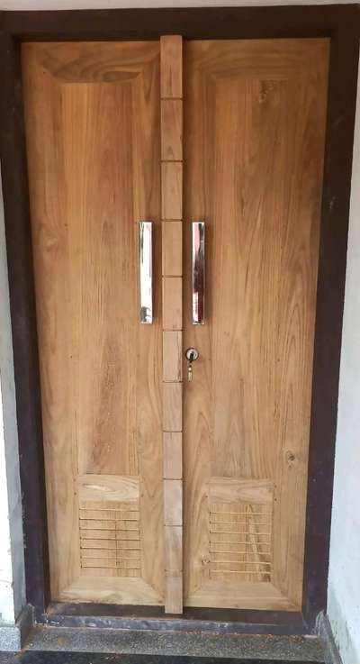 Door Designs by Carpenter shibu vazhangat, Malappuram | Kolo