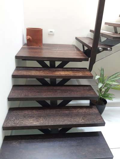 Staircase Designs by Carpenter Suresh Babu, Malappuram | Kolo