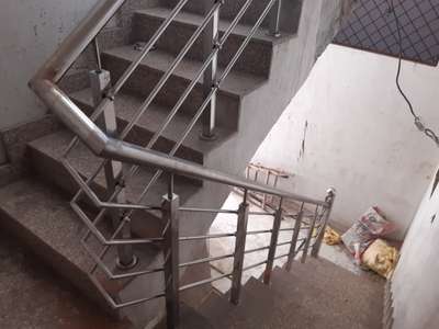 Staircase Designs by Architect Harish Dixit, Faridabad | Kolo