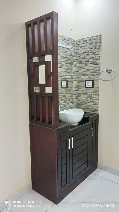Bathroom Designs by Carpenter Prakash Nadayil, Pathanamthitta | Kolo