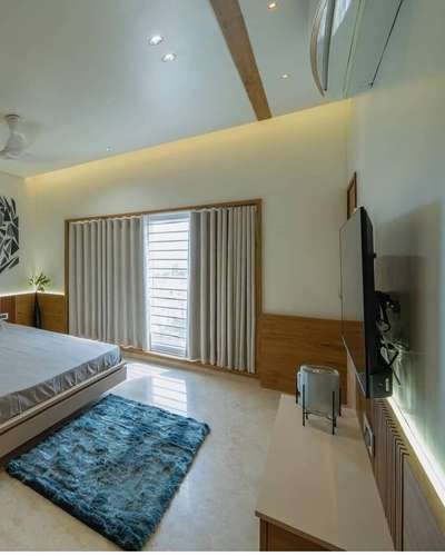 Bedroom, Storage, Lighting Designs by Interior Designer Vikas  chaudhary, Gurugram | Kolo