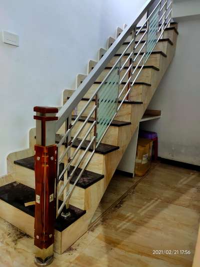 Staircase Designs by Fabrication & Welding Vasih Fasi, Malappuram | Kolo