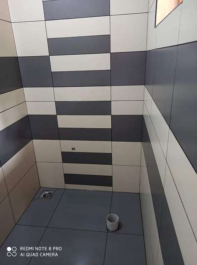 Wall, Bathroom Designs by Flooring Muhammed Ashraf, Malappuram | Kolo
