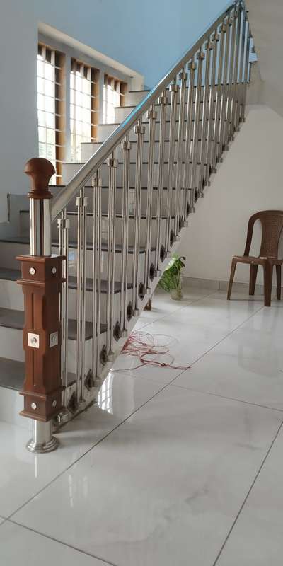 Staircase Designs by Interior Designer Shikhil Mb, Thrissur | Kolo