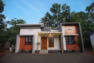 Exterior Designs by Contractor VISHNU R, Thiruvananthapuram | Kolo