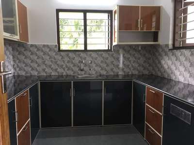 Kitchen, Storage Designs by Contractor THOUGHTline designers, Alappuzha | Kolo
