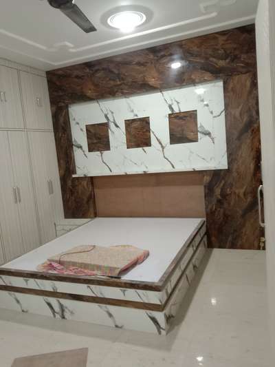 Furniture, Storage, Bedroom, Wall Designs by Carpenter Dharam Veer, Gautam Buddh Nagar | Kolo