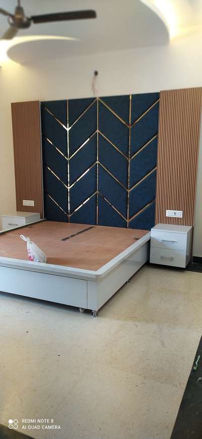 Bedroom, Furniture, Storage, Wall, Flooring Designs by Carpenter nadeem khan, Delhi | Kolo