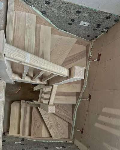 Staircase Designs by Carpenter Shadab Saifi, Delhi | Kolo
