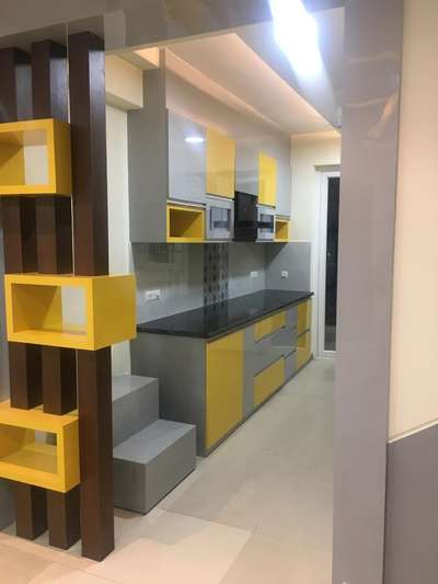 Storage, Kitchen Designs by Interior Designer Smart tech yuva Constructions PVT LTD, Delhi | Kolo