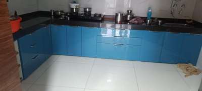 Kitchen, Storage Designs by Carpenter Viveksharma Wood carpentar, Gurugram | Kolo