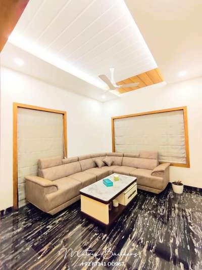 Furniture, Living, Table, Ceiling, Lighting Designs by Architect METRIQ  BUILDERS, Kannur | Kolo
