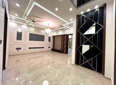 Ceiling, Flooring, Lighting Designs by Contractor RR construction, Delhi | Kolo