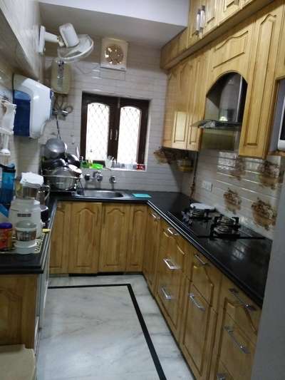Kitchen, Storage Designs by Contractor Shahrukh Saifi, Delhi | Kolo