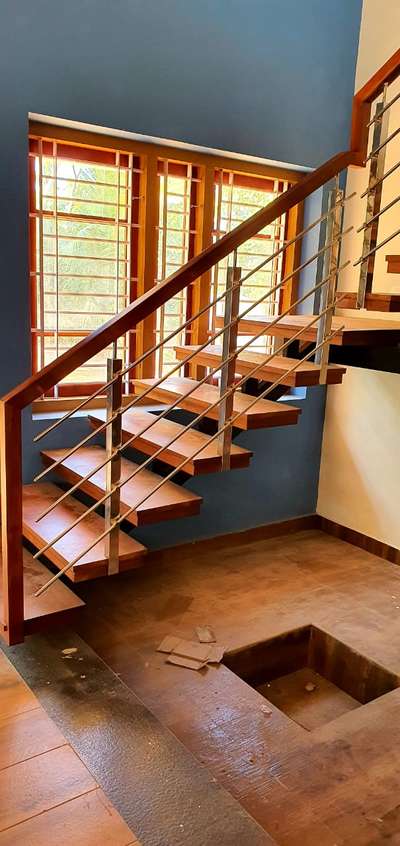 Staircase Designs by Service Provider Remesh Kumar, Pathanamthitta | Kolo