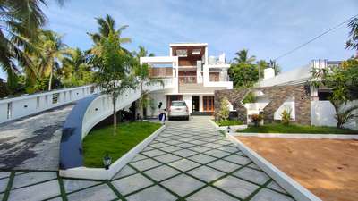 Exterior, Flooring Designs by Civil Engineer AL Manahal Builders and Developers, Thiruvananthapuram | Kolo