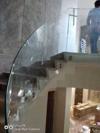Staircase Designs by Contractor Naushad Ali, Ghaziabad | Kolo
