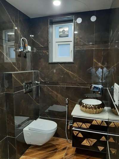 Bathroom Designs by Contractor Coluar Decoretar Sharma Painter Indore, Indore | Kolo