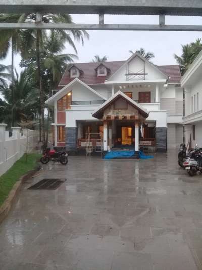 Exterior Designs by Painting Works Krishnan   morthi , Kozhikode | Kolo