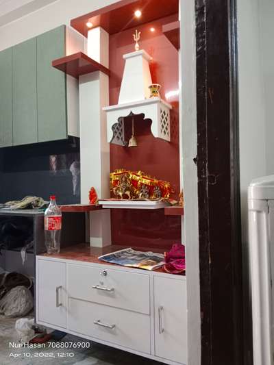 Prayer Room, Storage Designs by Carpenter Hasan Tech, Delhi | Kolo