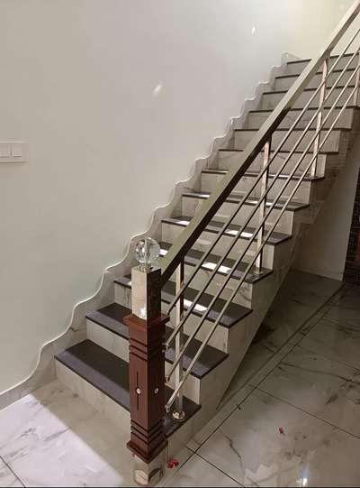 Staircase Designs by Service Provider HAREESH KUMAR, Kasaragod | Kolo