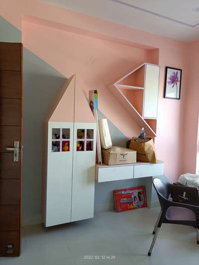 Storage Designs by Contractor Khushal Interiors nd decorate, Delhi | Kolo