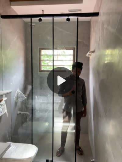 Bathroom Designs by Contractor Specialized Aluminium Glazing, Ernakulam | Kolo