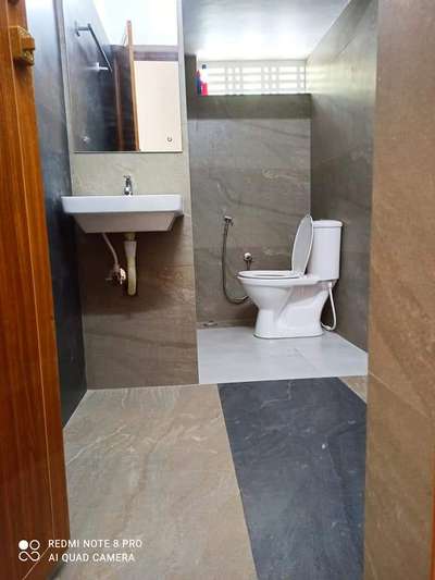 Bathroom Designs by Contractor sanal kumar, Thiruvananthapuram | Kolo