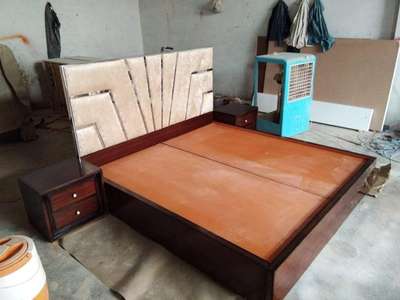 Bedroom, Furniture, Storage Designs by Carpenter Mustakeem Saifi, Panipat | Kolo