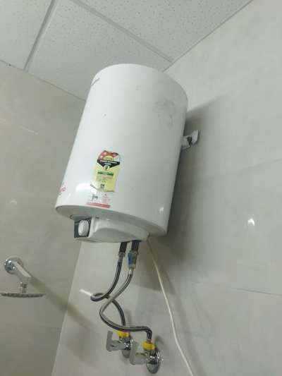 Bathroom Designs by Plumber Arvind Com, Delhi | Kolo