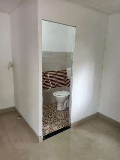 Bathroom Designs by Interior Designer santhosh kumar, Kottayam | Kolo