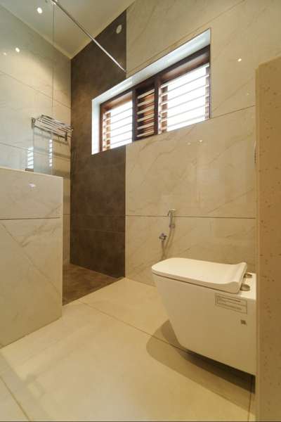 Bathroom Designs by Flooring Ashu jadoun , Alwar | Kolo