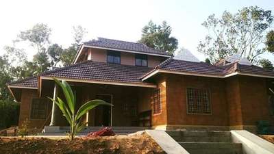 Exterior Designs by Architect Saril Chithralayam, Idukki | Kolo