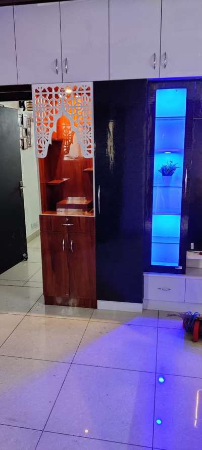 Lighting, Prayer Room, Storage, Flooring Designs by Carpenter Sameer Khan , Gurugram | Kolo