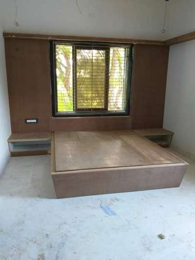 Furniture, Storage, Bedroom, Window Designs by Carpenter Krishan kumar sharma, Gurugram | Kolo