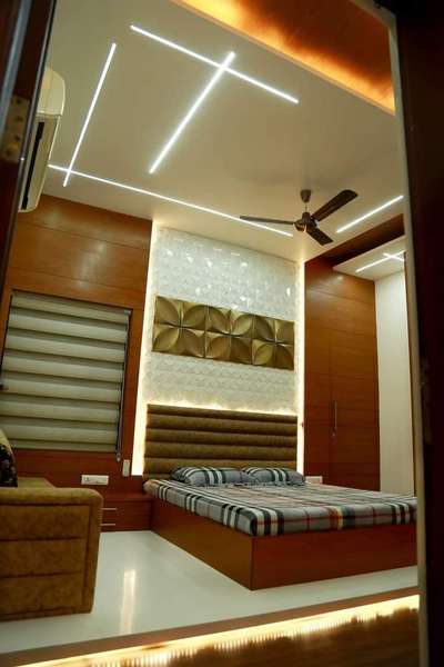 Ceiling, Furniture, Storage, Bedroom, Wall Designs by Carpenter Paschim Dhoora Furniture Prem Bhai, Indore | Kolo