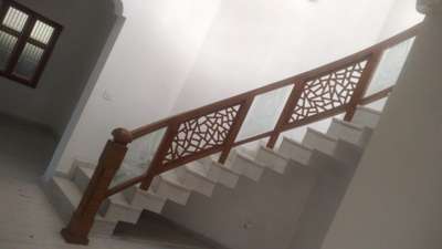 Staircase Designs by Carpenter Vineesh Pullappally, Kannur | Kolo