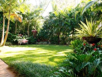 Outdoor Designs by Gardening & Landscaping Benny James, Kottayam | Kolo