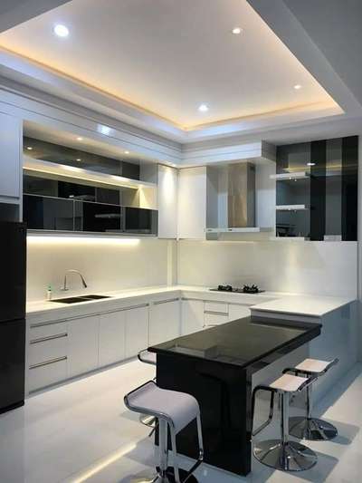 Kitchen, Lighting, Storage Designs by Interior Designer Kapil  Chopra, Delhi | Kolo
