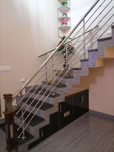 Staircase Designs by Civil Engineer Smart  builders, Malappuram | Kolo
