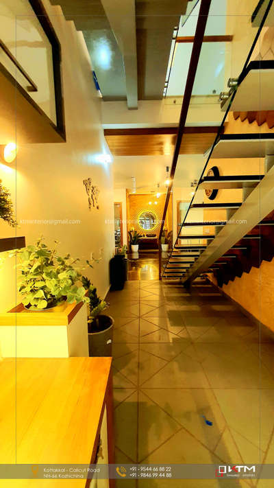 Flooring, Staircase Designs by Contractor KTM Interiors, Malappuram | Kolo