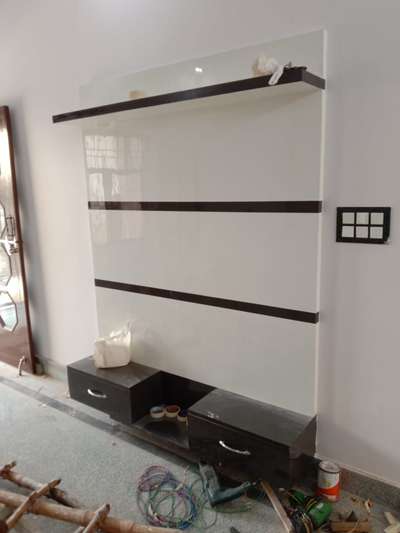 Living, Storage Designs by Carpenter Ajay Thakur, Jhajjar | Kolo